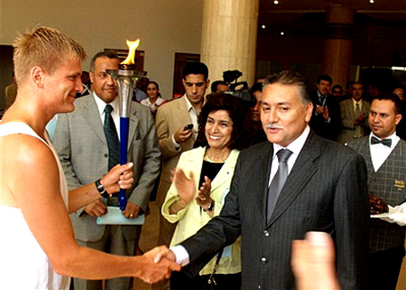 Runar Gigja of the World Harmony Run meets Mr. Nabil Benabdallah, the Moroccan Minister of Communication