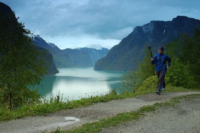 Runner and fjord 2