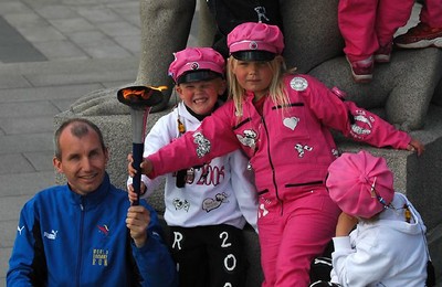 Kids in pink costumes