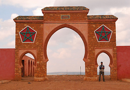 http://www.worldharmonyrun.org/images/morocco/news/2008/0322_04.jpg