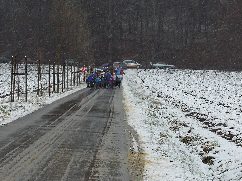 Runners getting closer to the border