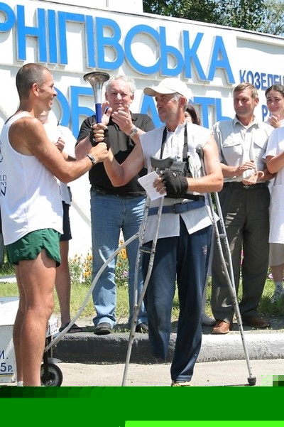 I9205_Namitaba and the man is going around Ukraine by feet (5600 km)