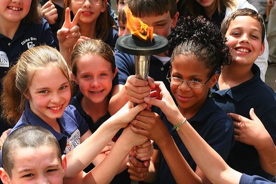 Everybody holds the torch